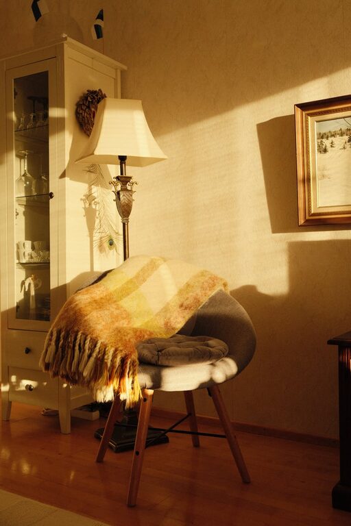 Tips for Creating a Cozy and Inviting Reading Nook at Home